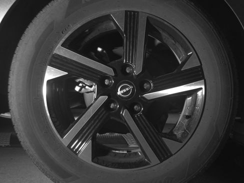 Used 2025 Nissan Sentra SV image 15