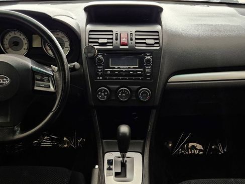 Used 2012 Subaru Impreza 2.0i Premium w/ All-Weather Pkg AWD/4WD image 9