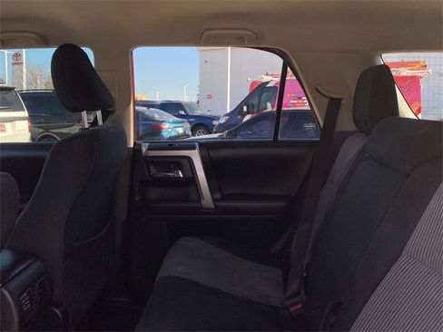 Used 2016 Toyota 4Runner SR5 image 16