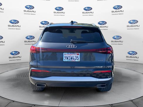 Used 2025 Audi Q5 Premium Plus w/ Premium Plus AWD/4WD image 4