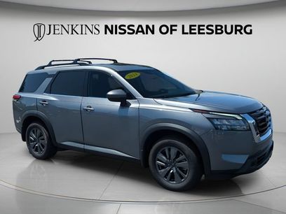 Certified 2024 Nissan Pathfinder SV w/ SV Premium Package