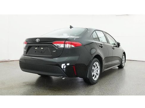 New 2026 Toyota Corolla LE FWD image 31