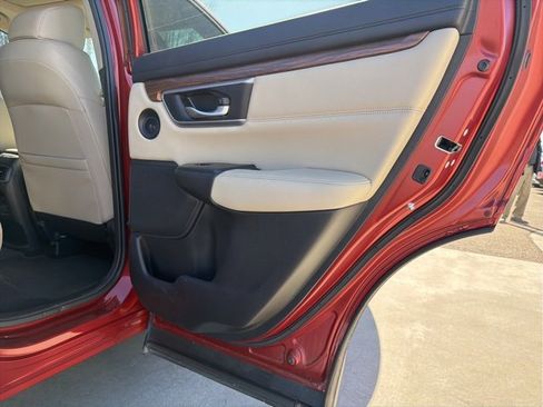 Used 2017 Honda CR-V Touring image 28