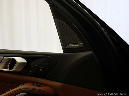 New 2026 BMW X5 xDrive50e w/ Executive Package image 28