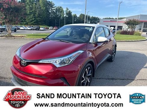 Used 2018 Toyota C-HR XLE FWD image 7