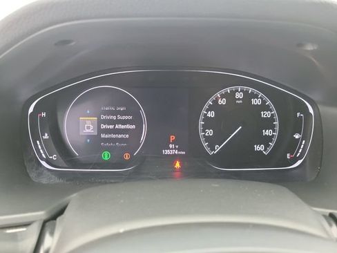 Used 2018 Honda Accord Sport image 24