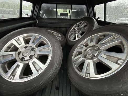 Used 2016 Toyota Tundra 1794 Edition image 17