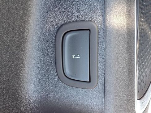 New 2026 GMC Acadia Elevation w/ Elevation Premium Package image 6