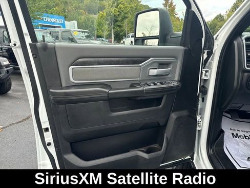 Used 2023 RAM 3500 Big Horn w/ Level 1 Equipment Group image 11