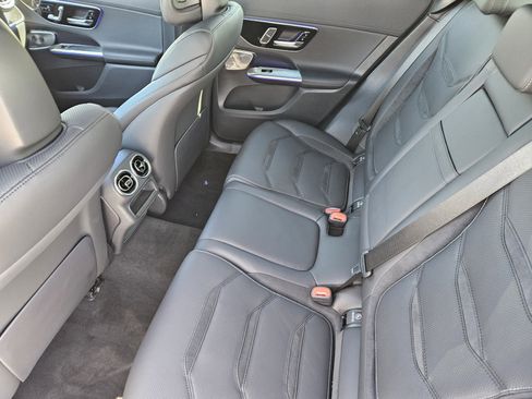 Used 2025 Mercedes-Benz GLC 63 AMG S image 31