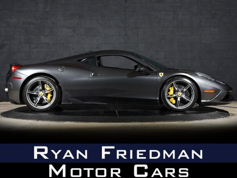Used 2014 Ferrari 458 Speciale Coupe RWD image 1