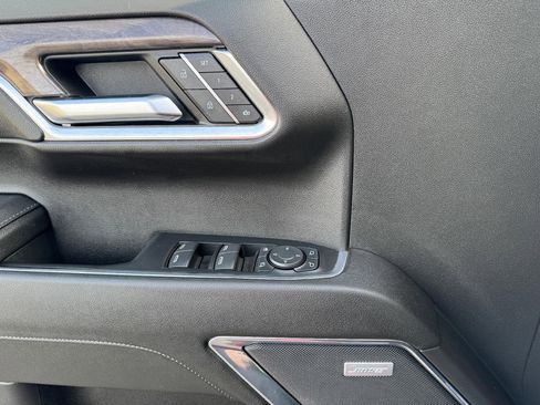 Certified 2023 Chevrolet Silverado 1500 LTZ w/ Z71 Off-Road Package image 26