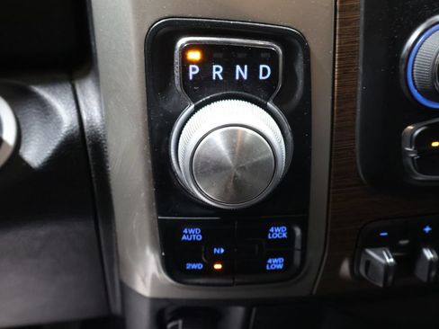 Used 2018 RAM 1500 Laramie AWD/4WD image 30