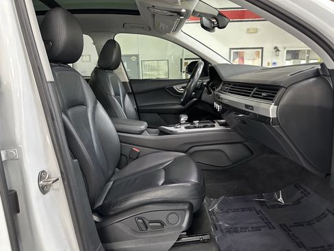 Used 2019 Audi Q7 2.0T Premium w/ Convenience Package image 19