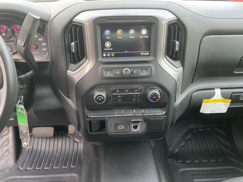 Used 2019 Chevrolet Silverado 1500 W/T image 12