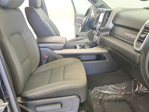 Used 2023 RAM 1500 Big Horn AWD/4WD image 36