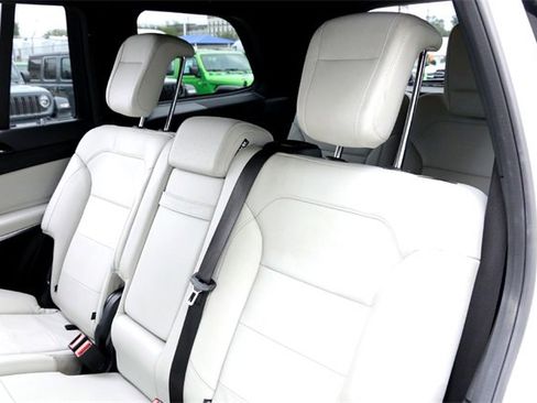 Used 2019 Mercedes-Benz GLS 550 4MATIC image 26