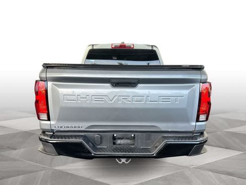 Used 2023 Chevrolet Colorado W/T RWD image 7