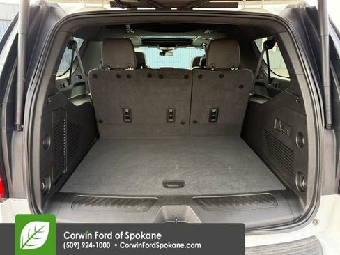 Used 2024 GMC Yukon XL SLT image 19
