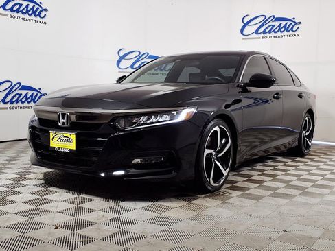 Used 2019 Honda Accord Sport image 5