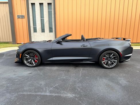 Used 2024 Chevrolet Camaro ZL1 RWD image 11