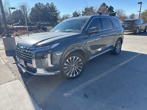 Used 2023 Hyundai Palisade Calligraphy w/ Cargo Package image 1