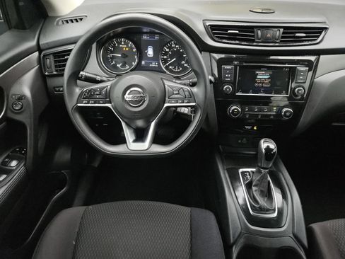 Used 2020 Nissan Rogue Sport S FWD image 10