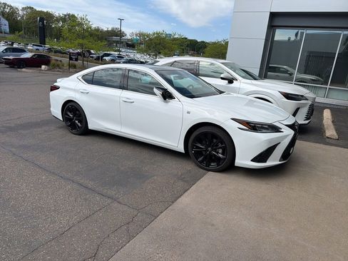 Certified 2025 Lexus ES 350 w/ Accessory Package (Z1) FWD image 14