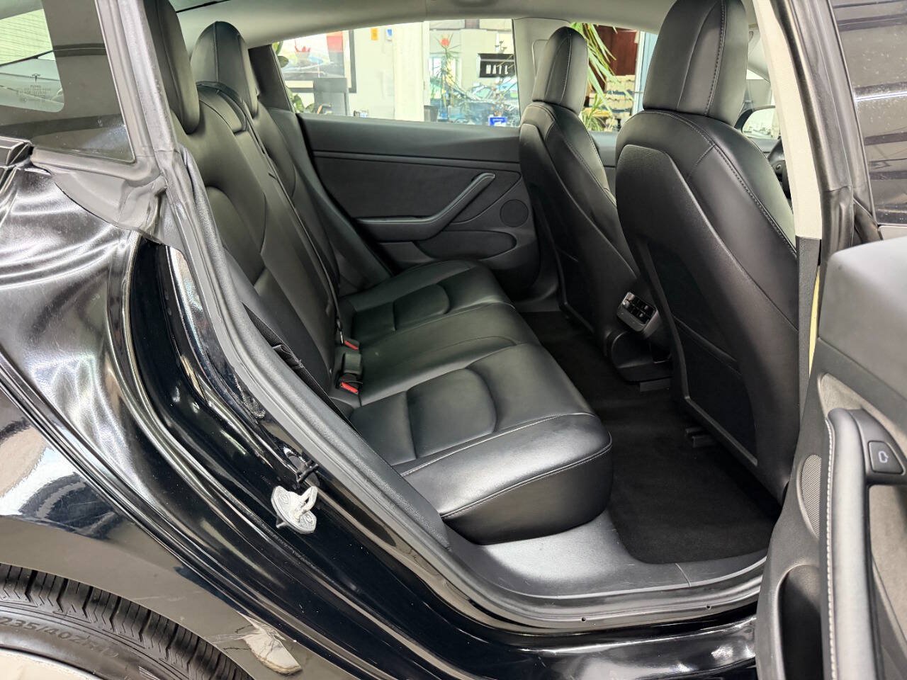 Used 2022 Tesla Model 3 Long Range AWD/4WD image 15