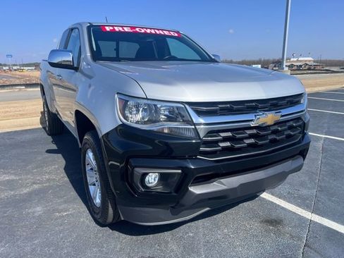 Used 2022 Chevrolet Colorado LT w/ Fleet Safety Package image 10