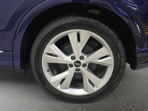 Used 2023 Audi Q4 e-tron Prestige w/ 20" Wheel Package AWD/4WD image 34