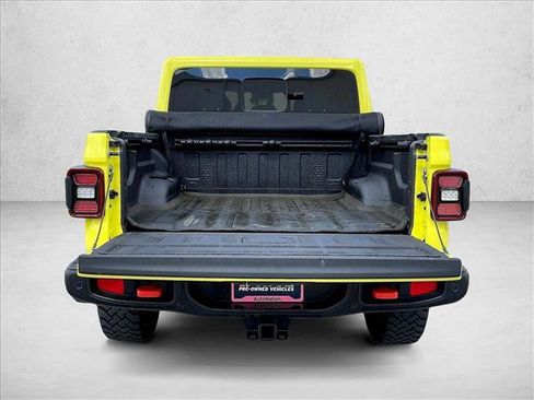 Used 2024 Jeep Gladiator Mojave AWD/4WD image 29