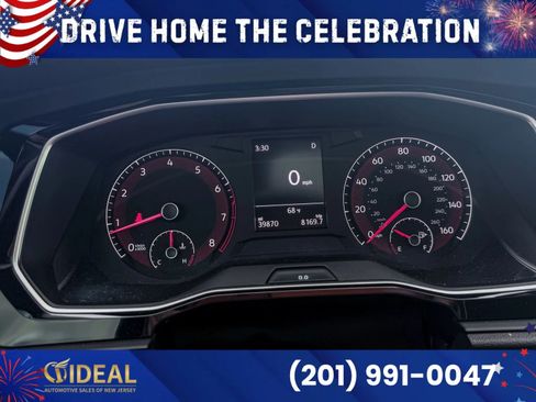 Used 2019 Volkswagen Jetta SE w/ Cold Weather Package FWD image 38