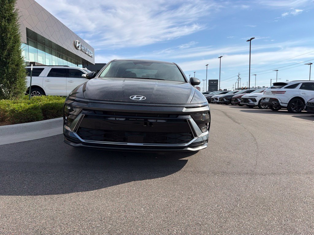 New 2026 Hyundai Sonata SEL FWD image 3