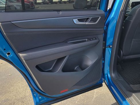 Certified 2025 Volkswagen Atlas Cross Sport SEL Premium R-Line image 33