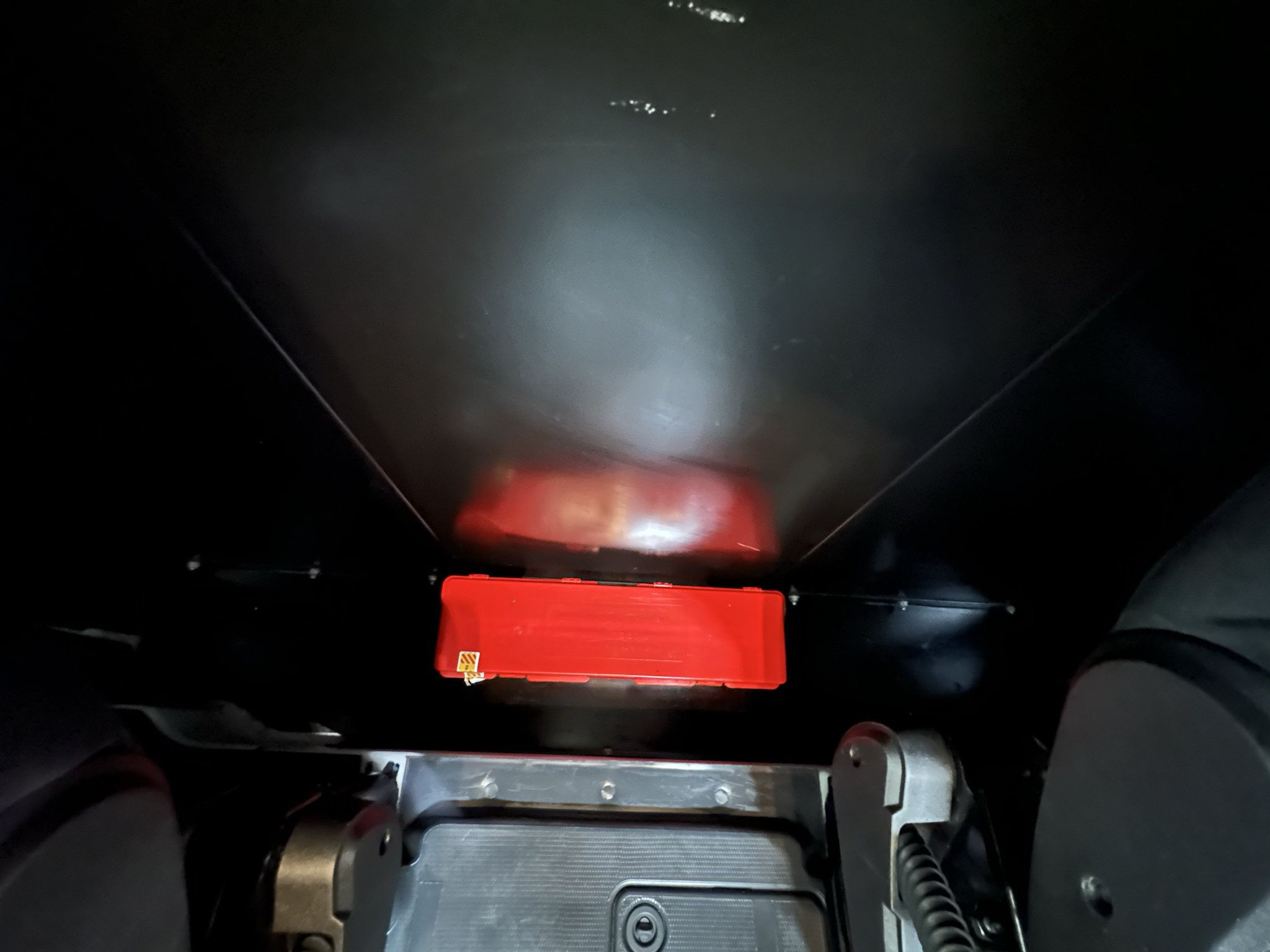 Used 2025 RAM ProMaster 2500 w/ U-Haul Equipment Group FWD image 28