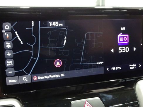 Used 2022 Kia Sorento EX w/ Panoramic Sunroof Package image 37