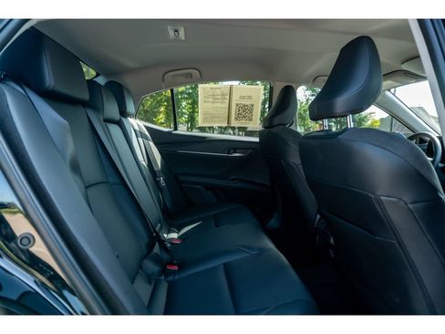 Used 2026 Toyota Camry XLE FWD image 16