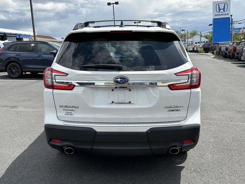 Used 2023 Subaru Ascent Limited w/ Technology Package AWD/4WD image 7