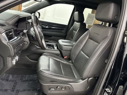 Used 2022 GMC Yukon Denali w/ Max Trailering Package image 3