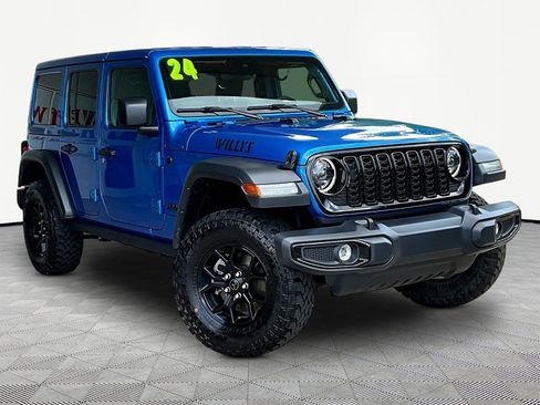 Used 2024 Jeep Wrangler Unlimited Sport AWD/4WD image 3