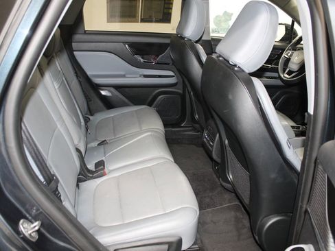 Used 2022 Lincoln Corsair Reserve w/ Equipment Group 201A image 33