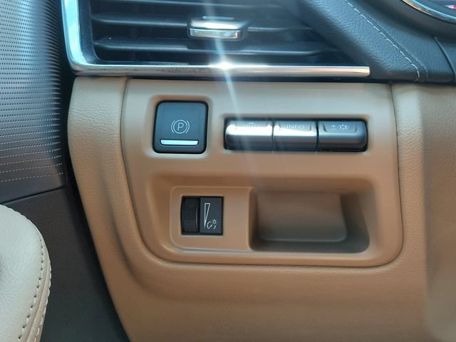 Certified 2023 Cadillac CT5 Premium Luxury RWD image 18