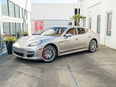 Used 2012 Porsche Panamera AWD/4WD image 2