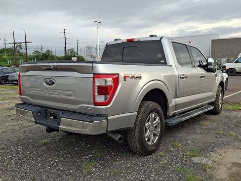 Used 2021 Ford F150 Lariat w/ Equipment Group 502A High AWD/4WD image 4