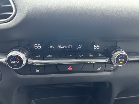 Certified 2025 MAZDA CX-30 AWD 2.5 S w/ Preferred Package image 15