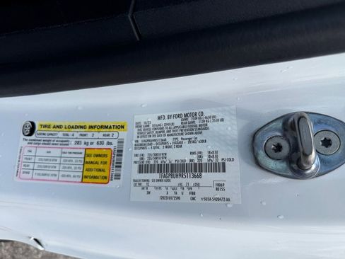 Used 2024 Ford Mustang Premium RWD image 29