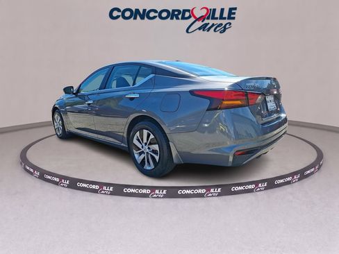 Certified 2025 Nissan Altima 2.5 S FWD image 5