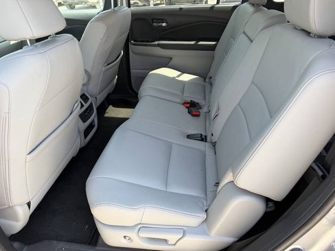 Used 2019 Honda Pilot EX-L image 16