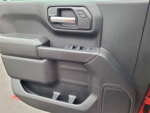 New 2025 Chevrolet Silverado 1500 Custom image 13